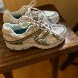 Nike Dynamic Fit Running Shoe